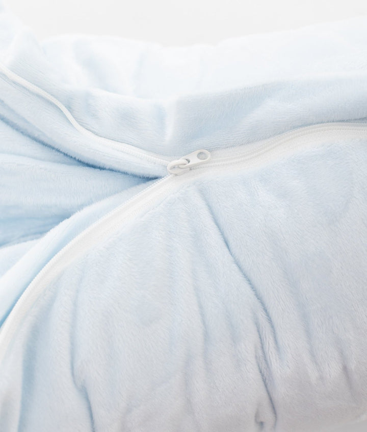 white zipper pull tab light blue microfiber nursing pillow closure mechanism