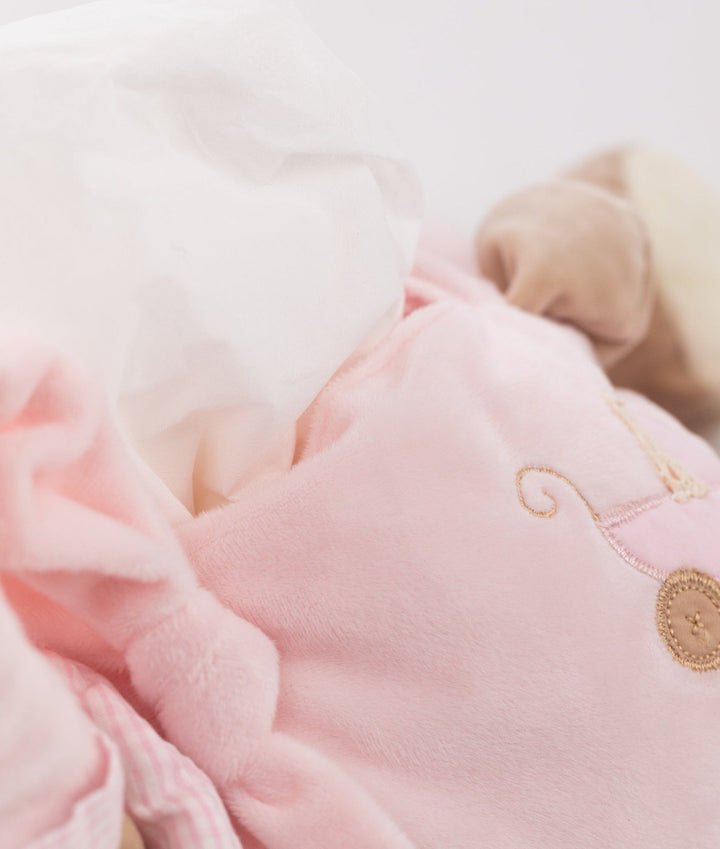 Baby wipes holder for nursery in pink