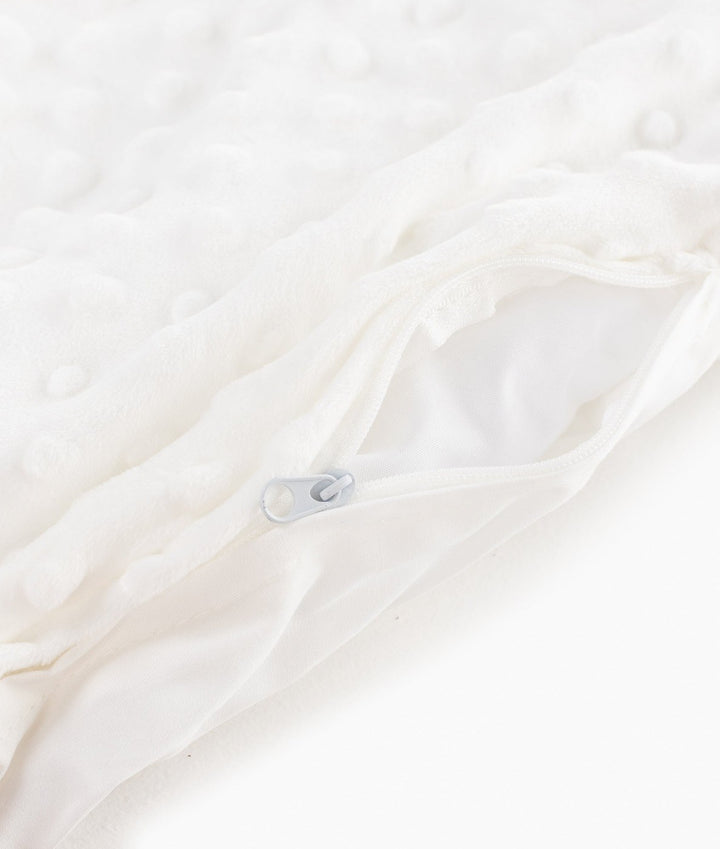 White and beige toddler bubble quilt and cover set