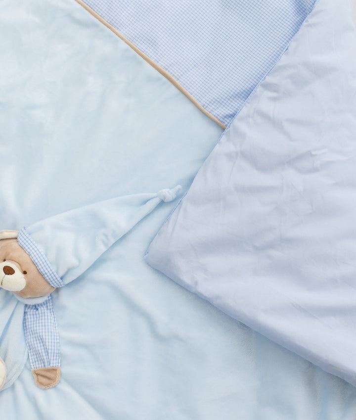 Blue quilt and cover set for toddlers